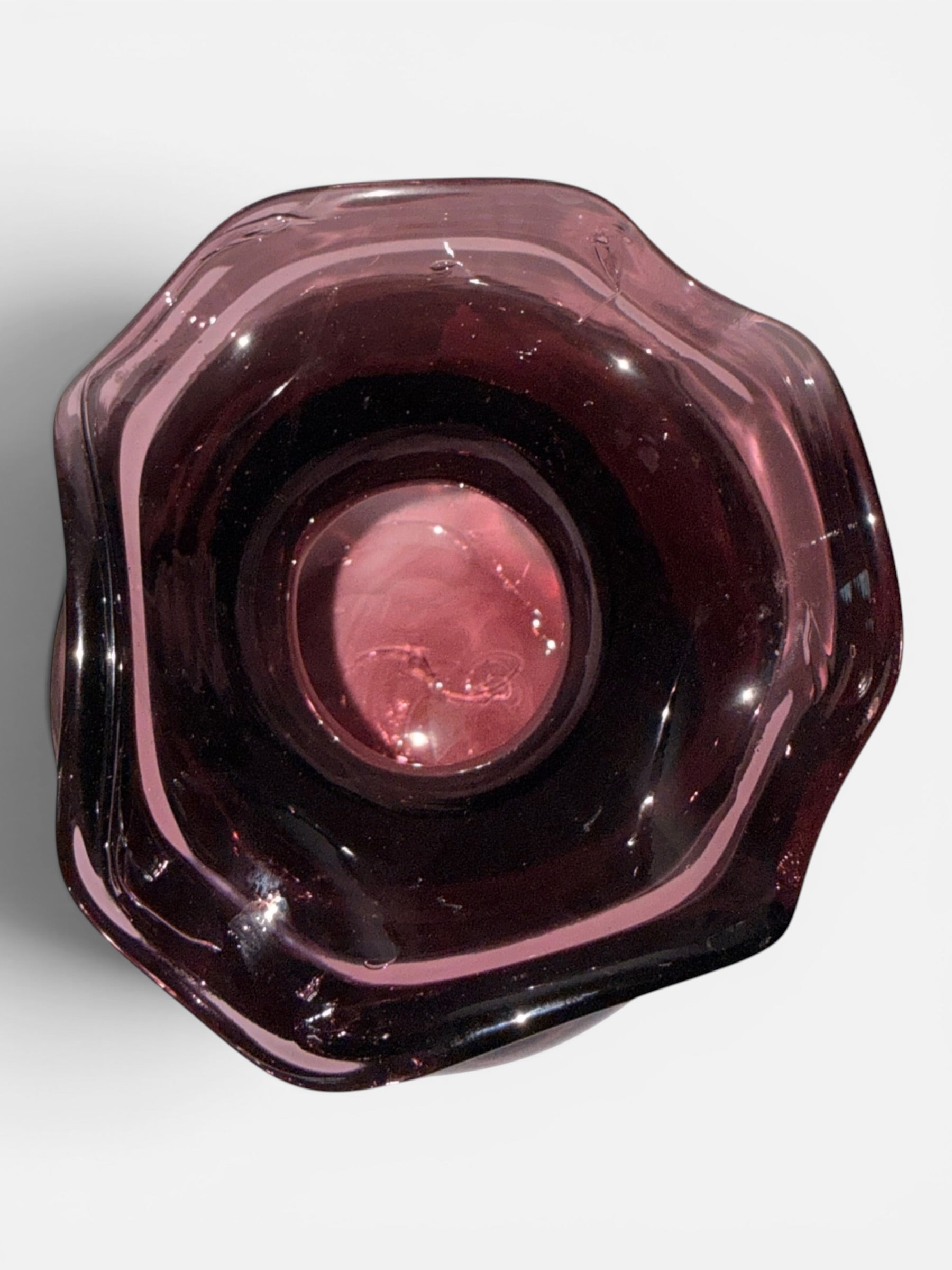 Clevenger Brothers Reverse Coin Dot Amethyst Glass Vase South Jersey Mold Blown