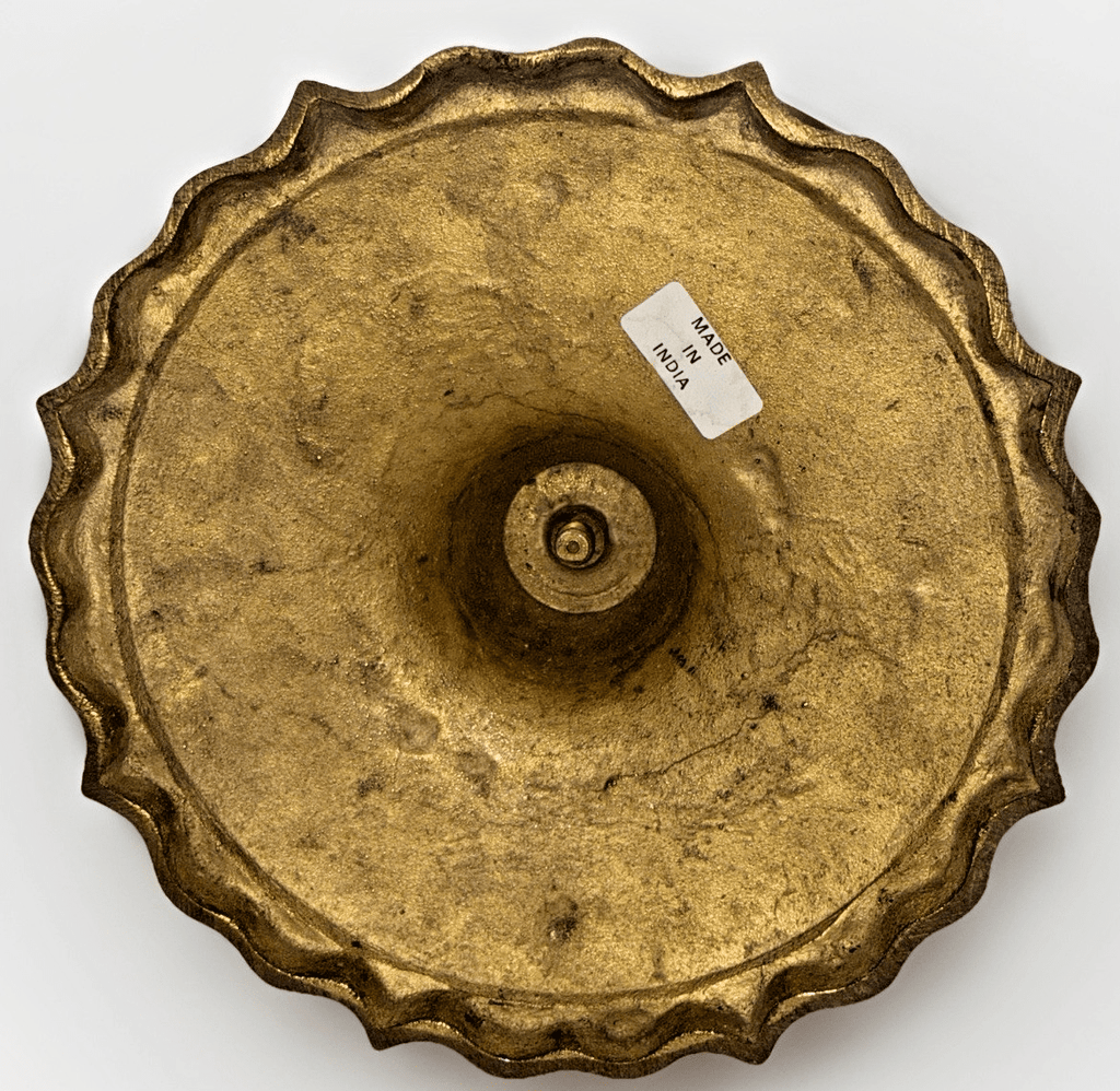 10 5/8" Solid Brass Footed Urn / Pot Embossed Floral Rolled Top Rim 9 5/8" Diam. - AntiquesEtcetera10 5/8" Solid Brass Footed Urn / Pot Embossed Floral Rolled Top Rim 9 5/8" Diam.AntiquesEtceteraAntiquesEtcetera