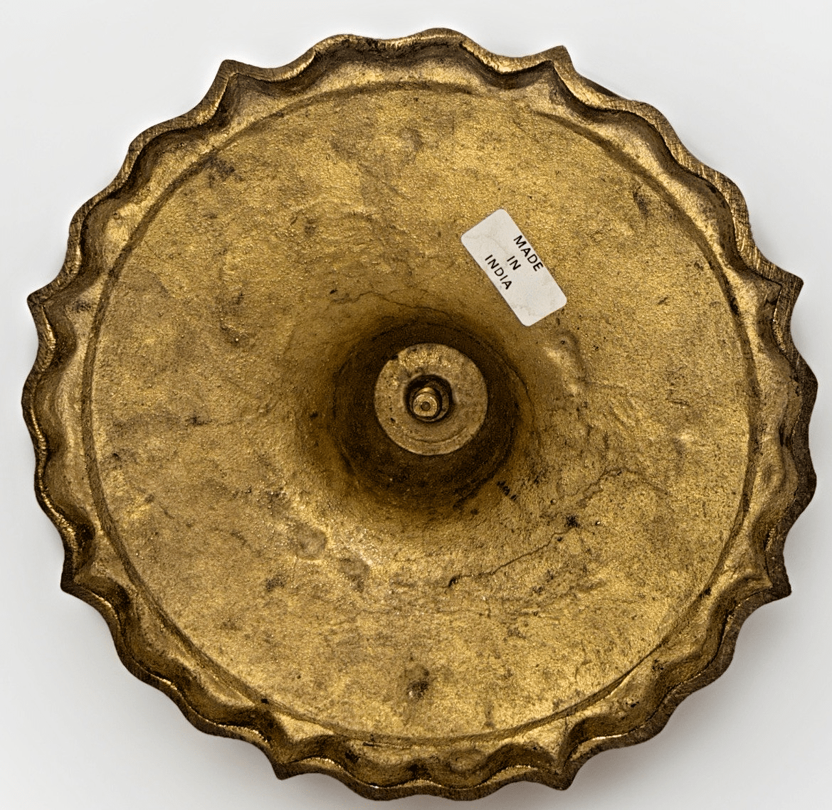 10 5/8" Solid Brass Footed Urn / Pot Embossed Floral Rolled Top Rim 9 5/8" Diam. - AntiquesEtcetera10 5/8" Solid Brass Footed Urn / Pot Embossed Floral Rolled Top Rim 9 5/8" Diam.AntiquesEtceteraAntiquesEtcetera