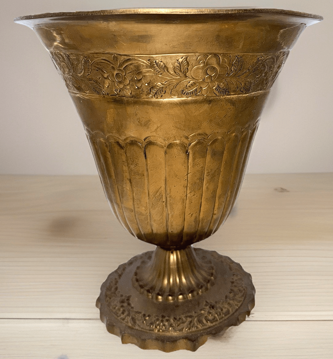 10 5/8" Solid Brass Footed Urn / Pot Embossed Floral Rolled Top Rim 9 5/8" Diam. - AntiquesEtcetera10 5/8" Solid Brass Footed Urn / Pot Embossed Floral Rolled Top Rim 9 5/8" Diam.AntiquesEtceteraAntiquesEtcetera