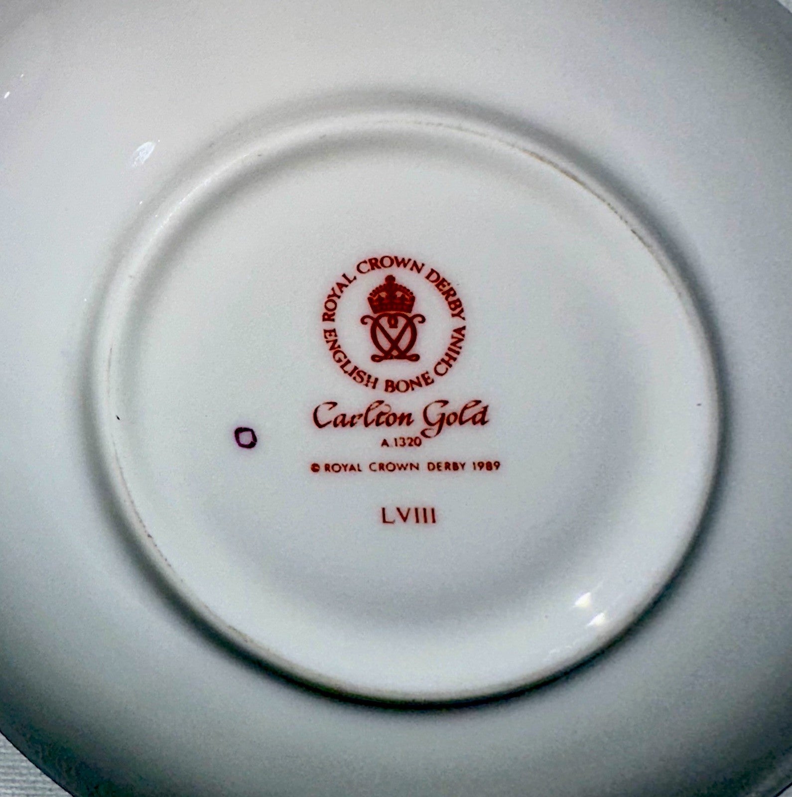 2 Royal Crown Derby Carlton Gold Cups and Saucers Beautiful Set & Pattern - AntiquesEtcetera2 Royal Crown Derby Carlton Gold Cups and Saucers Beautiful Set & PatternRoyal Crown DerbyAntiquesEtcetera