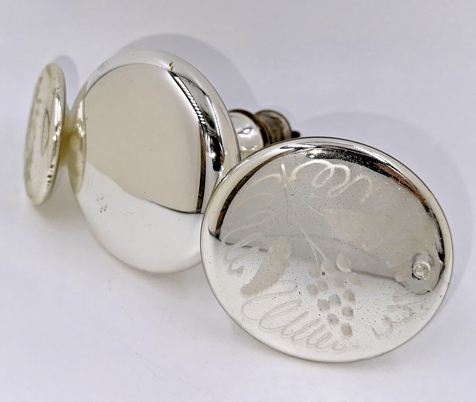 3 Mercury Glass Curtain Tiebacks Silver 2.5 - 3.5" D. Silvered and Etched Grapes - AntiquesEtcetera3 Mercury Glass Curtain Tiebacks Silver 2.5 - 3.5" D. Silvered and Etched GrapesAntiquesEtceteraAntiquesEtcetera