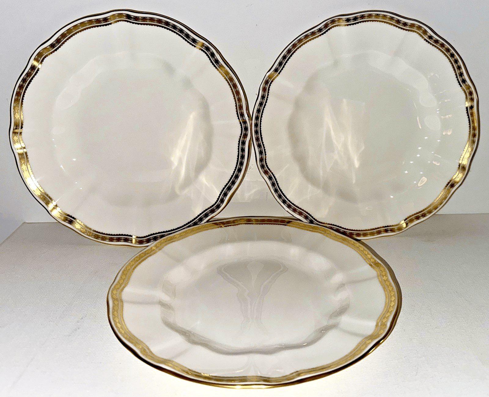 3 Royal Crown Derby Carlton Gold Salad Plates 8 1/2" Diameter Lovely Set - AntiquesEtcetera3 Royal Crown Derby Carlton Gold Salad Plates 8 1/2" Diameter Lovely SetElegant / Collectible DinnerwareAntiquesEtceteraAntiquesEtcetera