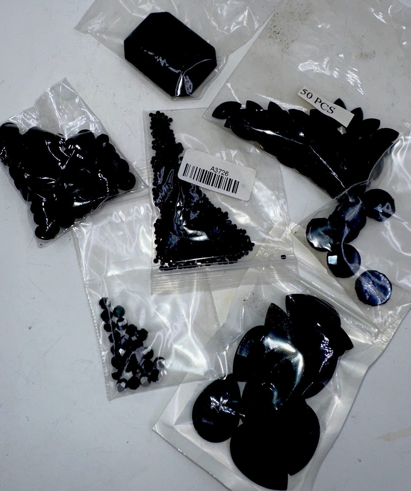 300+ Jet Black Glass Beads for Jewelry Making Includes a Large Faceted Cabochon - AntiquesEtcetera300+ Jet Black Glass Beads for Jewelry Making Includes a Large Faceted CabochonUnbrandedAntiquesEtcetera