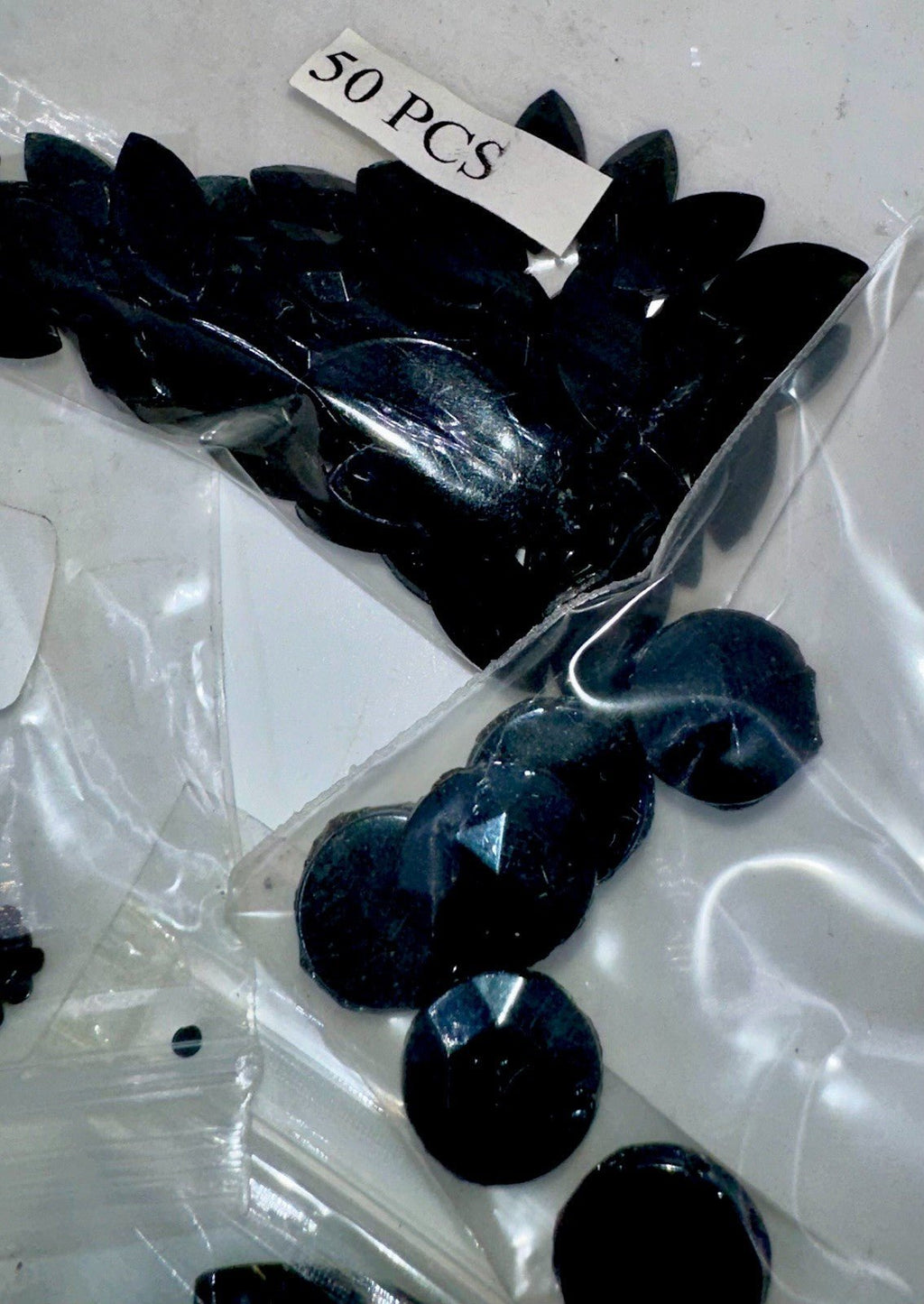 300+ Jet Black Glass Beads for Jewelry Making Includes a Large Faceted Cabochon - AntiquesEtcetera300+ Jet Black Glass Beads for Jewelry Making Includes a Large Faceted CabochonUnbrandedAntiquesEtcetera