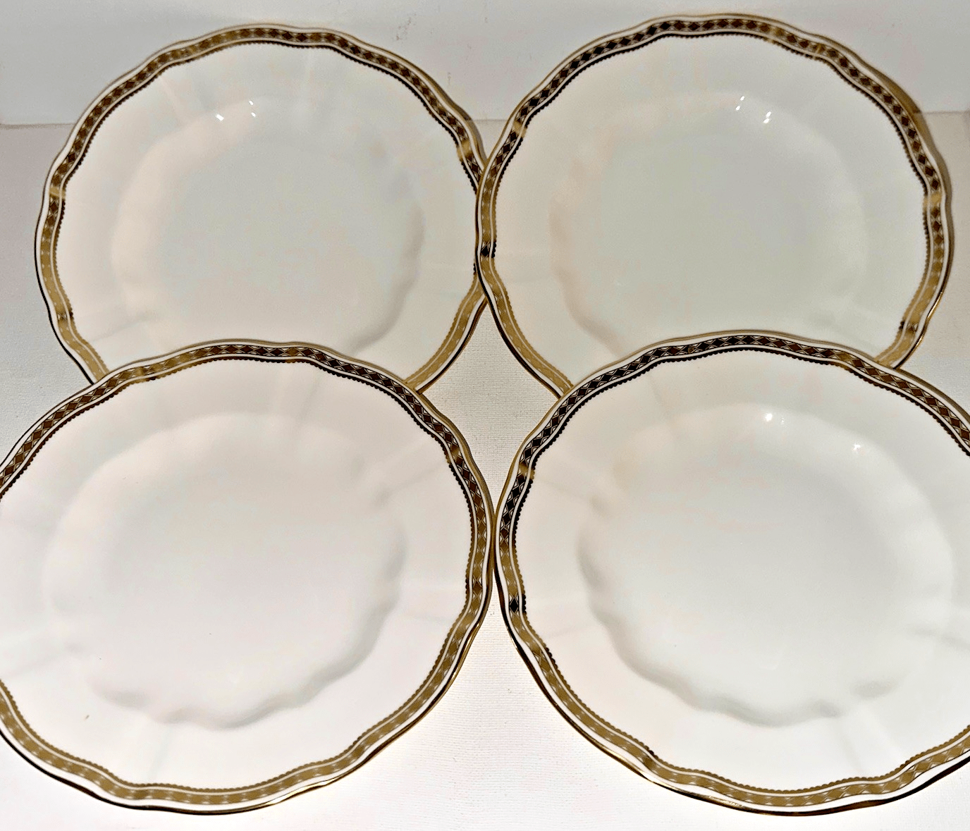 4 Royal Crown Derby Carlton Gold Salad Plates 8 1/2" Diameter Lovely Set - AntiquesEtcetera4 Royal Crown Derby Carlton Gold Salad Plates 8 1/2" Diameter Lovely SetElegant / Collectible DinnerwareAntiquesEtceteraAntiquesEtcetera
