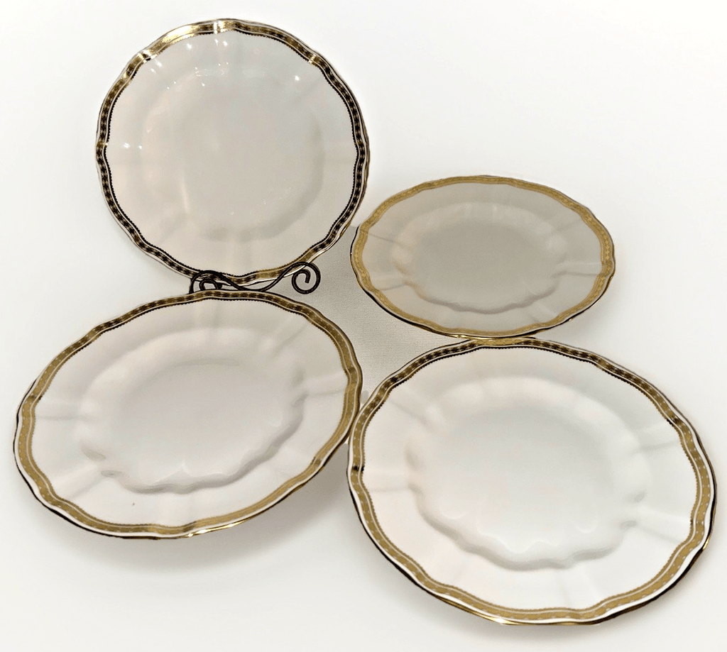 4 Royal Crown Derby Carlton Gold Salad Plates 8 1/2" Diameter Lovely Set - AntiquesEtcetera4 Royal Crown Derby Carlton Gold Salad Plates 8 1/2" Diameter Lovely SetElegant / Collectible DinnerwareAntiquesEtceteraAntiquesEtcetera