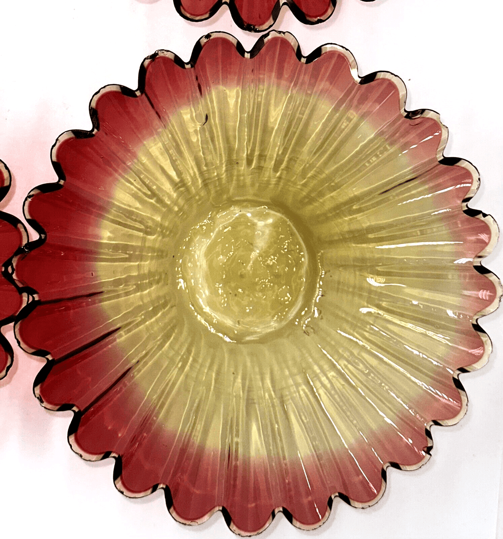 Accordion Rimmed Amberina Glass Fruit Bowls 6 5/8" x 1 1/2" Antique Set Of 4 - AntiquesEtceteraAccordion Rimmed Amberina Glass Fruit Bowls 6 5/8" x 1 1/2" Antique Set Of 4AntiquesEtceteraAntiquesEtcetera