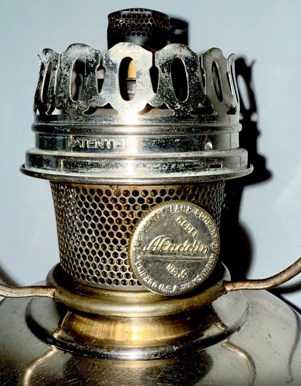 Aladdin Mod 11 Lamp Nickel Plated w/ 9 Burner, Flame Spreader, 10" Shade Holder - AntiquesEtceteraAladdin Mod 11 Lamp Nickel Plated w/ 9 Burner, Flame Spreader, 10" Shade HolderAladdinAntiquesEtcetera