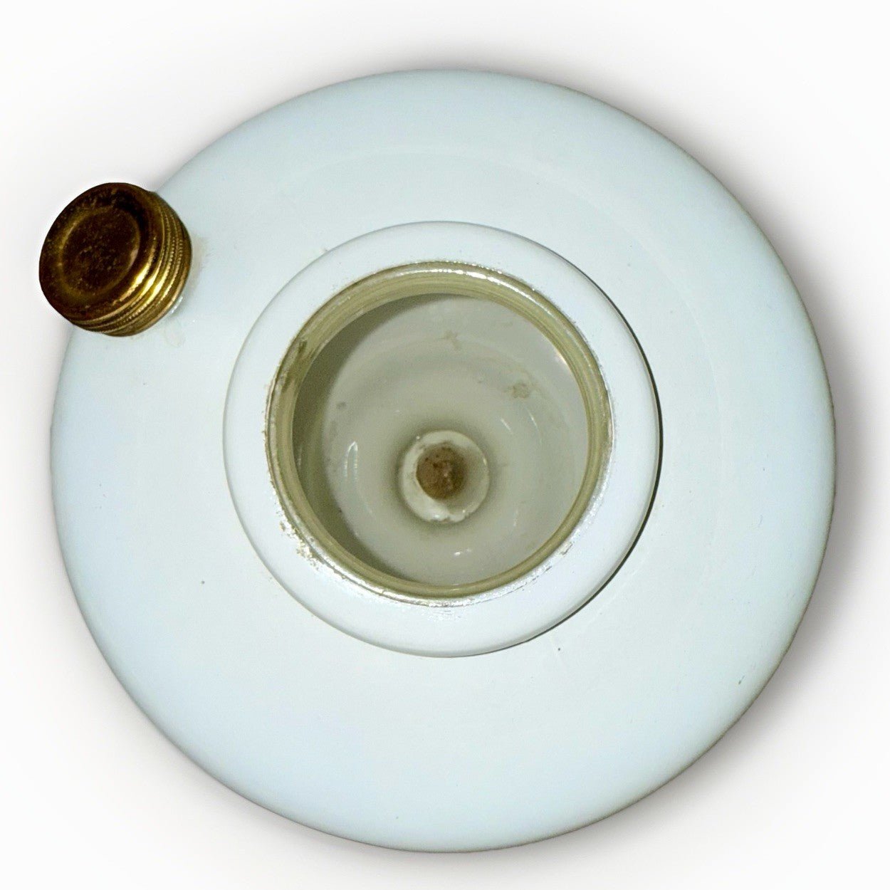 Aladdin Mod. B Simplicity Kerosene Stand Lamp 1948 - 53 White Painted Beta Crystal - AntiquesEtceteraAladdin Mod. B Simplicity Kerosene Stand Lamp 1948 - 53 White Painted Beta CrystalAntique LightingAntiquesEtceteraAntiquesEtcetera