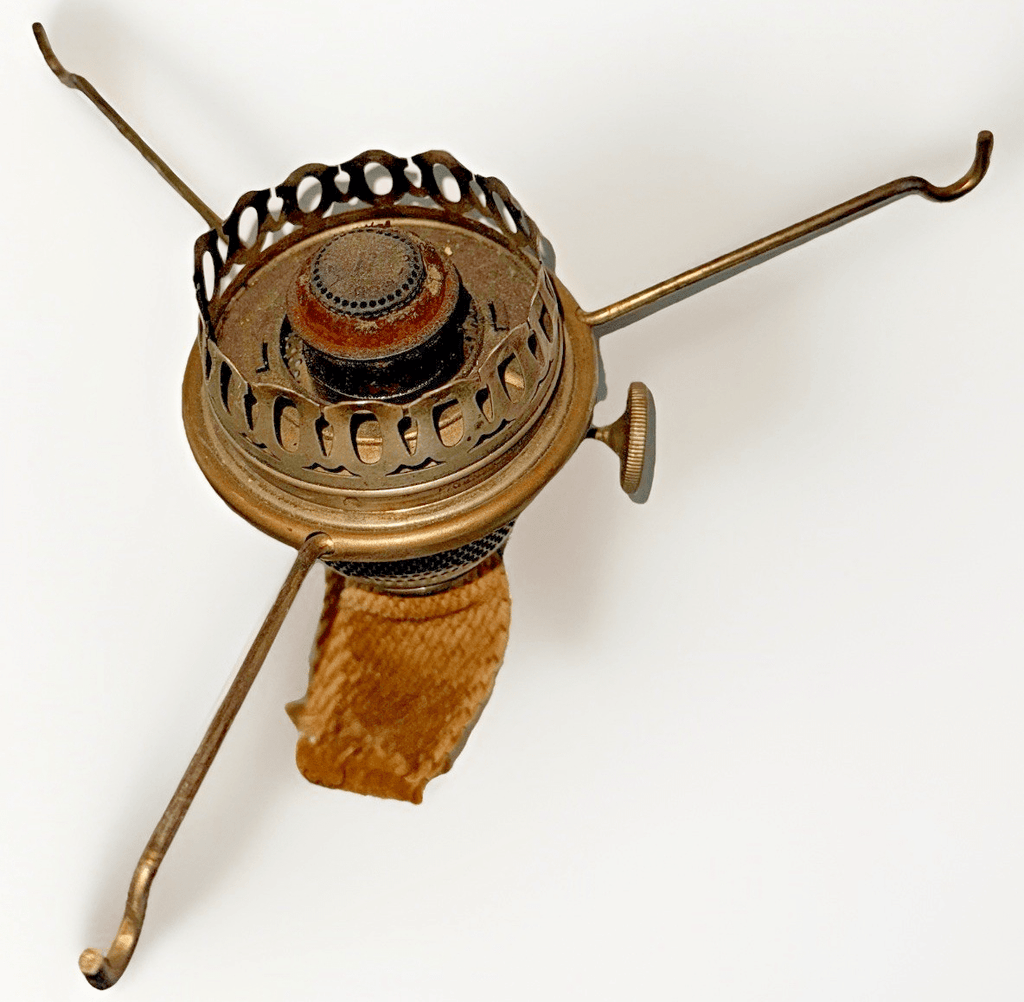 Aladdin Model 9 Lamp Burner, Shade Holder, Gallery, Wick, Raiser, Flame Spreader - AntiquesEtceteraAladdin Model 9 Lamp Burner, Shade Holder, Gallery, Wick, Raiser, Flame SpreaderAladdinAntiquesEtcetera