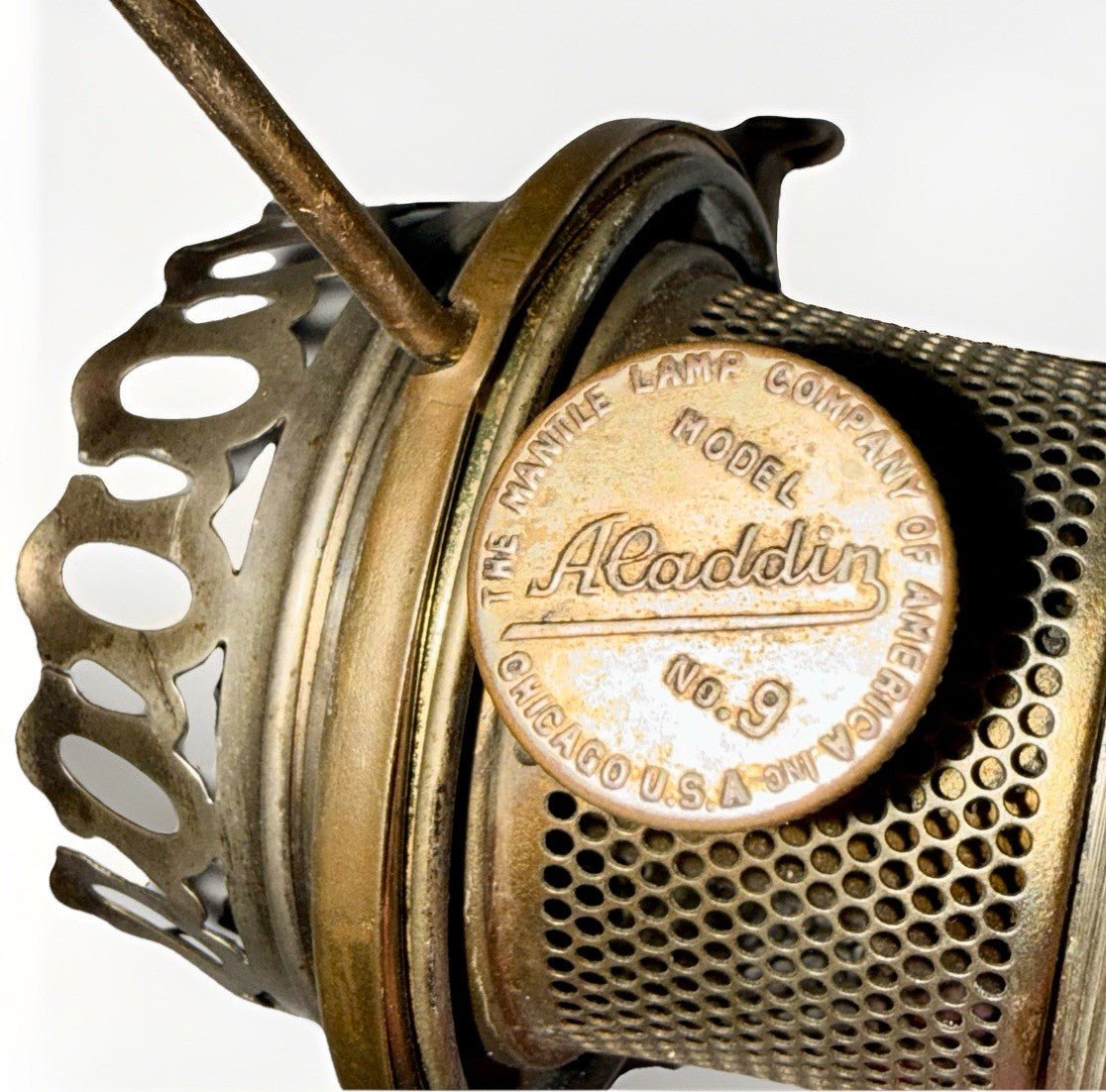 Aladdin Model 9 Lamp Burner, Shade Holder, Gallery, Wick, Raiser, Flame Spreader - AntiquesEtceteraAladdin Model 9 Lamp Burner, Shade Holder, Gallery, Wick, Raiser, Flame SpreaderAladdinAntiquesEtcetera