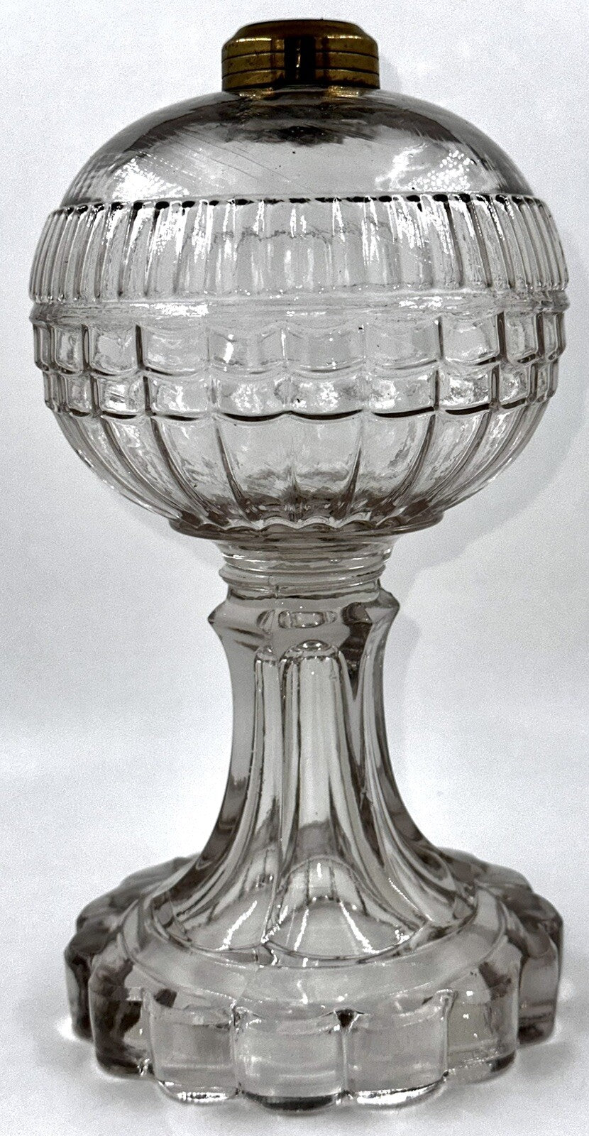 Antique Atterbury CHIEFTAIN Kerosene Oil Stand Lamp w/ Lace Base THURO 1 - 122,123 - AntiquesEtceteraAntique Atterbury CHIEFTAIN Kerosene Oil Stand Lamp w/ Lace Base THURO 1 - 122,123Antique LightingAntiquesEtceteraAntiquesEtcetera