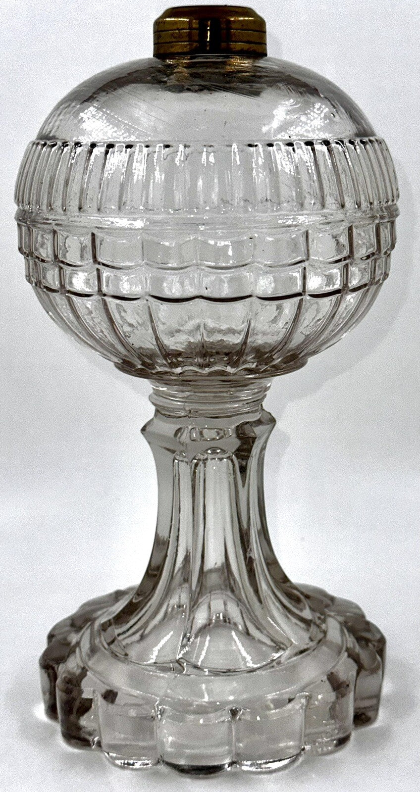 Antique Atterbury CHIEFTAIN Kerosene Oil Stand Lamp w/ Lace Base THURO 1 - 122,123 - AntiquesEtceteraAntique Atterbury CHIEFTAIN Kerosene Oil Stand Lamp w/ Lace Base THURO 1 - 122,123Antique LightingAntiquesEtceteraAntiquesEtcetera