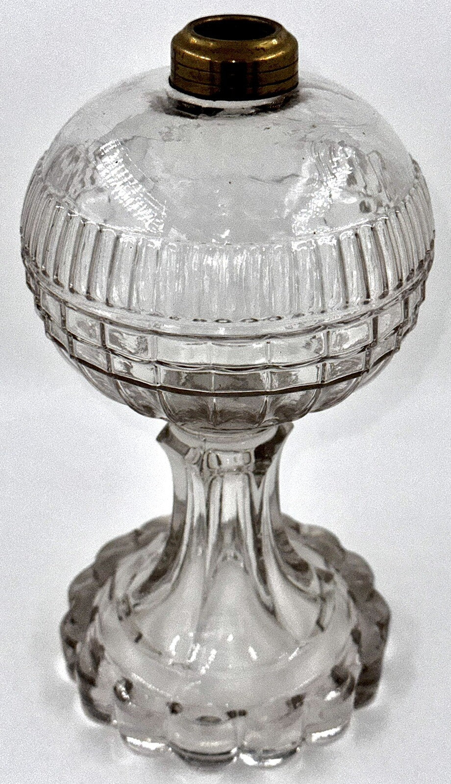 Antique Atterbury CHIEFTAIN Kerosene Oil Stand Lamp w/ Lace Base THURO 1 - 122,123 - AntiquesEtceteraAntique Atterbury CHIEFTAIN Kerosene Oil Stand Lamp w/ Lace Base THURO 1 - 122,123Antique LightingAntiquesEtceteraAntiquesEtcetera