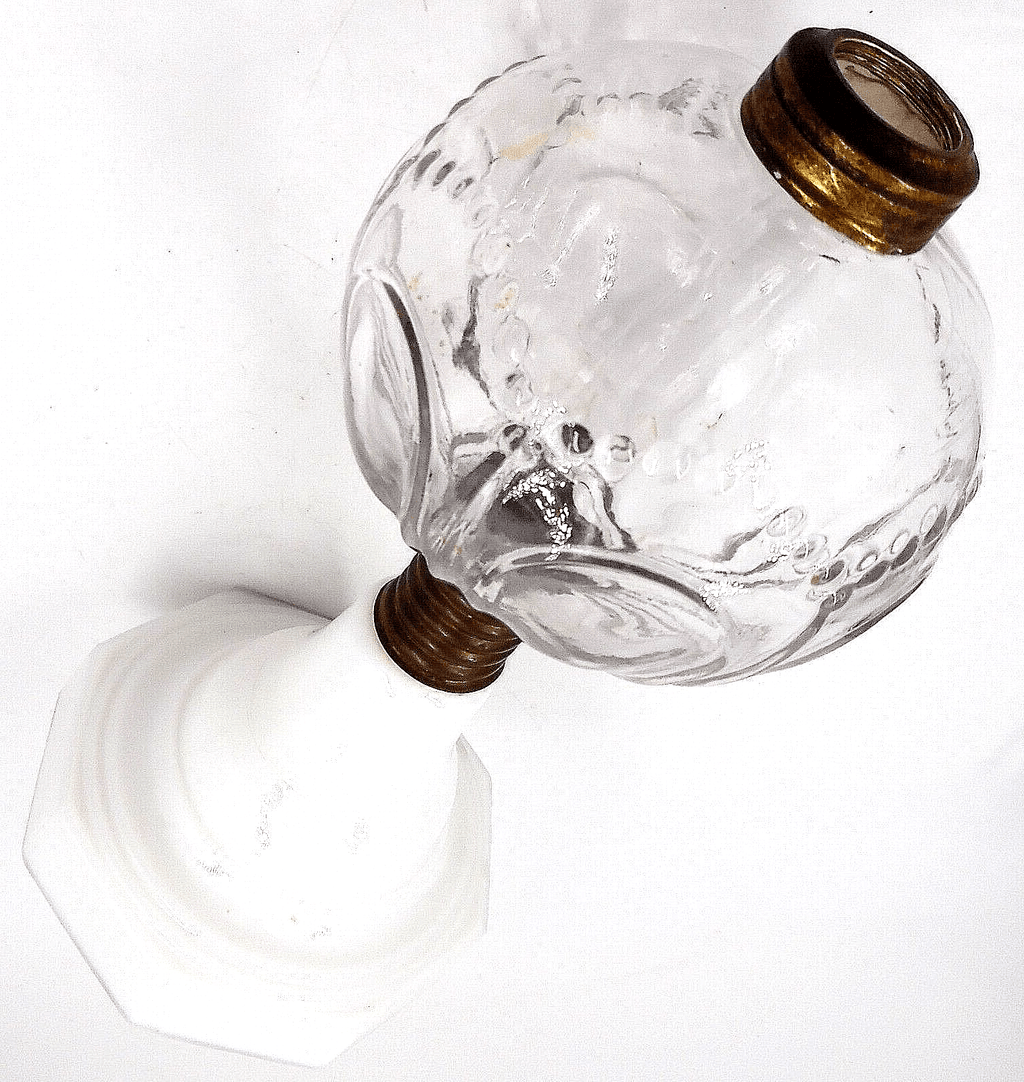 Antique Atterbury Kerosene Lamp with Shelley Font, White Base THURO 1 pg 143 - AntiquesEtceteraAntique Atterbury Kerosene Lamp with Shelley Font, White Base THURO 1 pg 143Antique LightingAntiquesEtceteraAntiquesEtcetera