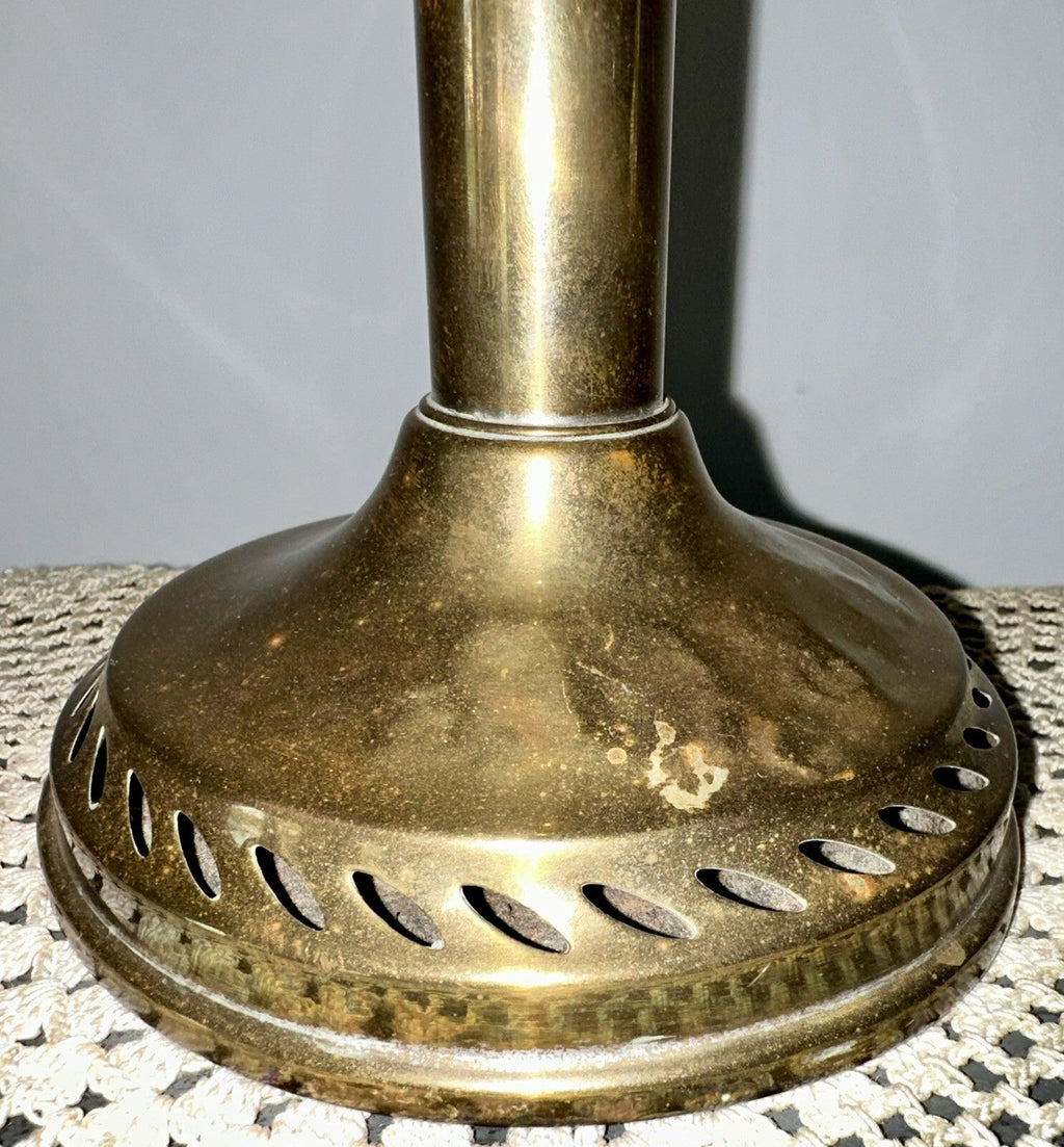 Antique Brass Ditmar's "ARDE" Lamp No. 786 Kerosene Oil w/ Burner, Wick Austrian - AntiquesEtceteraAntique Brass Ditmar's "ARDE" Lamp No. 786 Kerosene Oil w/ Burner, Wick AustrianDitmarAntiquesEtcetera