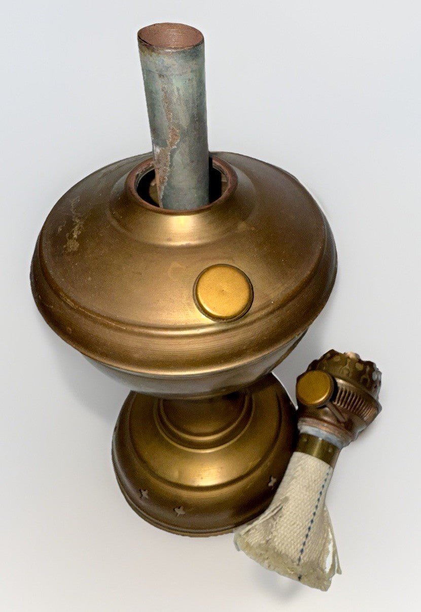 Antique Brass Kerosene Oil Lamp with Burner Eagle Insignia Muller or Friedrich - AntiquesEtceteraAntique Brass Kerosene Oil Lamp with Burner Eagle Insignia Muller or FriedrichAntique LightingAntiquesEtceteraAntiquesEtcetera