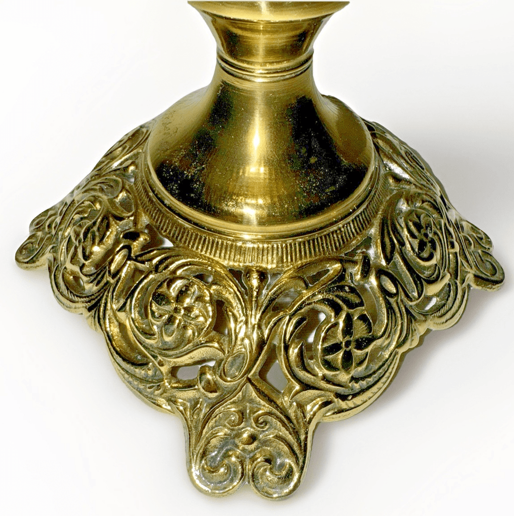 Antique Brass Kerosene Oil Table Lamp w/ Burner & Reticulated Base - Re - Plated - AntiquesEtceteraAntique Brass Kerosene Oil Table Lamp w/ Burner & Reticulated Base - Re - PlatedAntique LightingAntiquesEtceteraAntiquesEtcetera