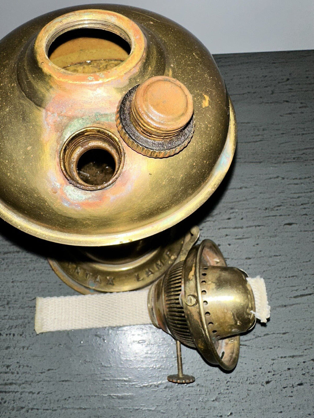 Antique Brass Kerosene Oil THE SYNTAX LAMP w/ Logo Sherwoods Birmingham England - AntiquesEtceteraAntique Brass Kerosene Oil THE SYNTAX LAMP w/ Logo Sherwoods Birmingham EnglandSherwoodAntiquesEtcetera