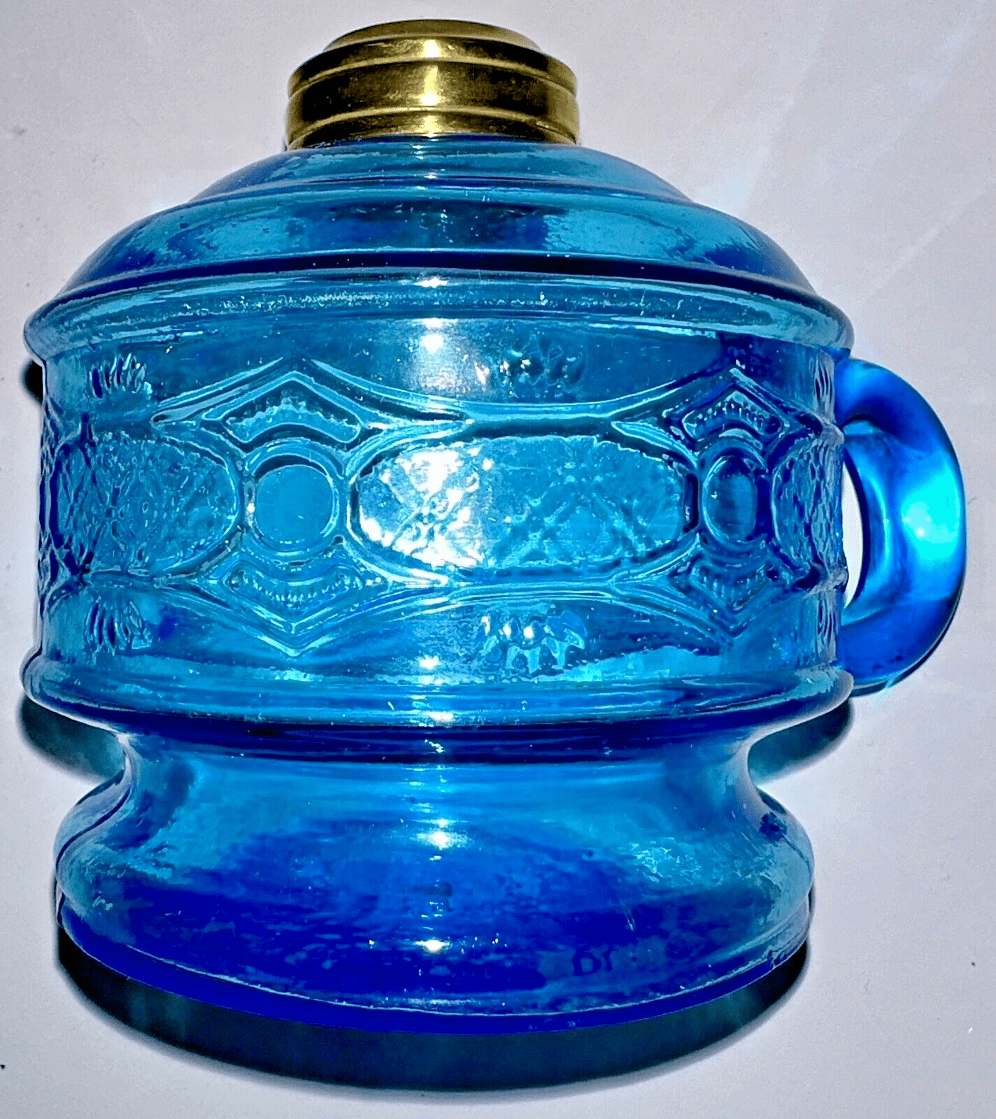 Antique CHAIN WITH STAR Kerosene Oil Flat Hand Lamp Blue Glass 1870 Thuro 1 198c - AntiquesEtceteraAntique CHAIN WITH STAR Kerosene Oil Flat Hand Lamp Blue Glass 1870 Thuro 1 198cBryce Bros.AntiquesEtcetera
