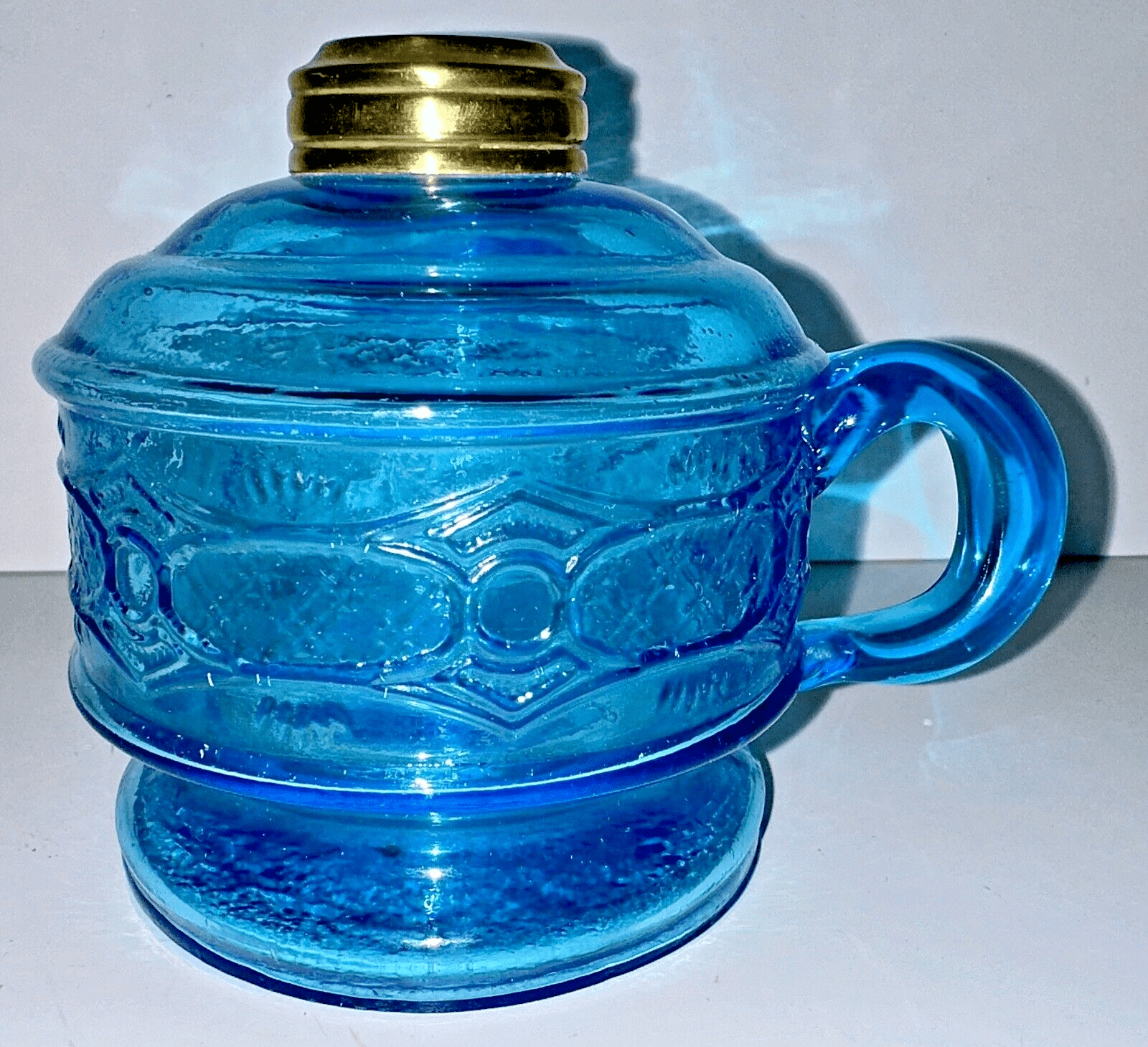 Antique CHAIN WITH STAR Kerosene Oil Flat Hand Lamp Blue Glass 1870 Thuro 1 198c - AntiquesEtceteraAntique CHAIN WITH STAR Kerosene Oil Flat Hand Lamp Blue Glass 1870 Thuro 1 198cBryce Bros.AntiquesEtcetera