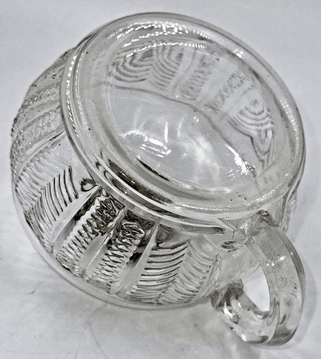 Antique CLAUDIA Oil Kerosene Flat Hand Lamp / Unusual Finger Handle Application - AntiquesEtceteraAntique CLAUDIA Oil Kerosene Flat Hand Lamp / Unusual Finger Handle ApplicationAntiqueAntiquesEtcetera
