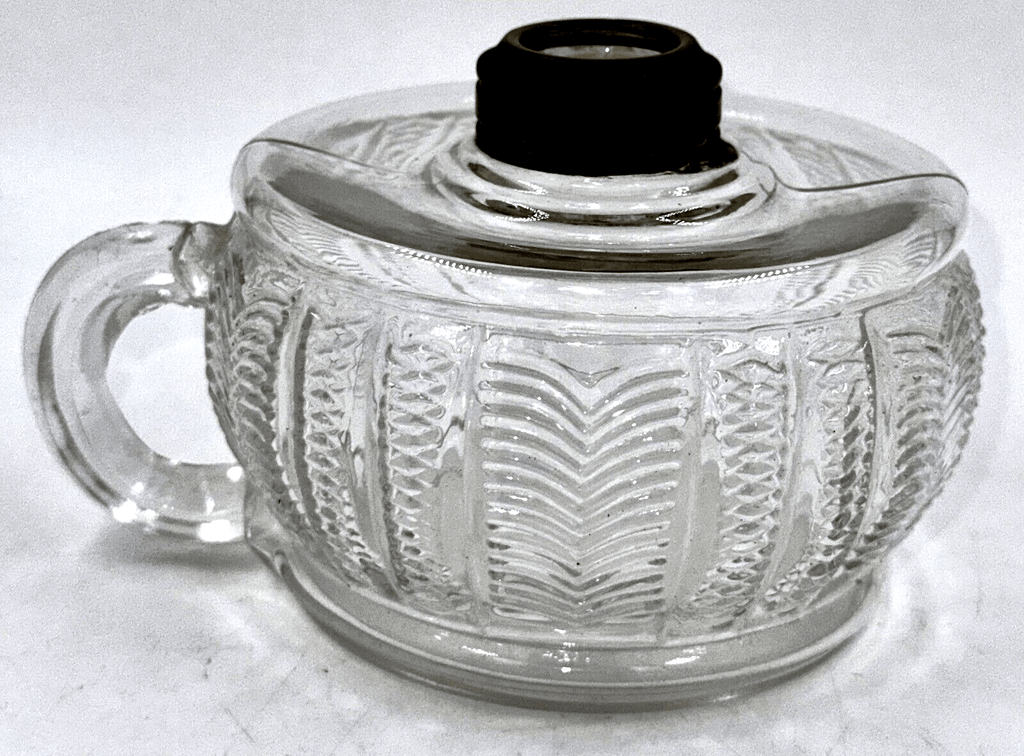 Antique CLAUDIA Oil Kerosene Flat Hand Lamp / Unusual Finger Handle Application - AntiquesEtceteraAntique CLAUDIA Oil Kerosene Flat Hand Lamp / Unusual Finger Handle ApplicationAntiqueAntiquesEtcetera