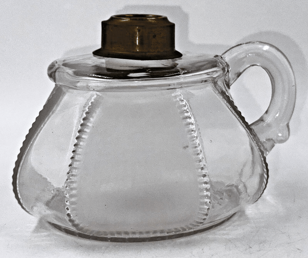 Antique Dalzell's Frosted CROWN Kerosene or Oil Flat Hand Lamp THURO 1, 252e - AntiquesEtceteraAntique Dalzell's Frosted CROWN Kerosene or Oil Flat Hand Lamp THURO 1, 252eAntiqueAntiquesEtcetera