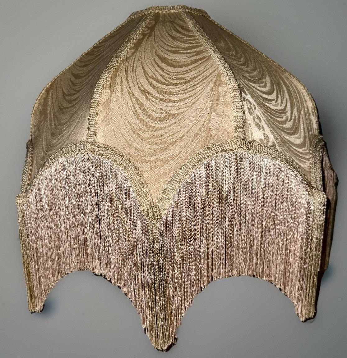 Antique Fabric Fringed Lamp Shade Cream Damask Octagonal with Harp 18" Diameter - AntiquesEtceteraAntique Fabric Fringed Lamp Shade Cream Damask Octagonal with Harp 18" DiameterAntique LightingAntiquesEtceteraAntiquesEtcetera