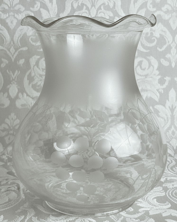 Antique Glass Oregon Lamp Shade Kerosene / Oil Elegant Grape Motif 3 1/4" Fitter - AntiquesEtceteraAntique Glass Oregon Lamp Shade Kerosene / Oil Elegant Grape Motif 3 1/4" FitterAntique LightingAntiquesEtceteraAntiquesEtcetera