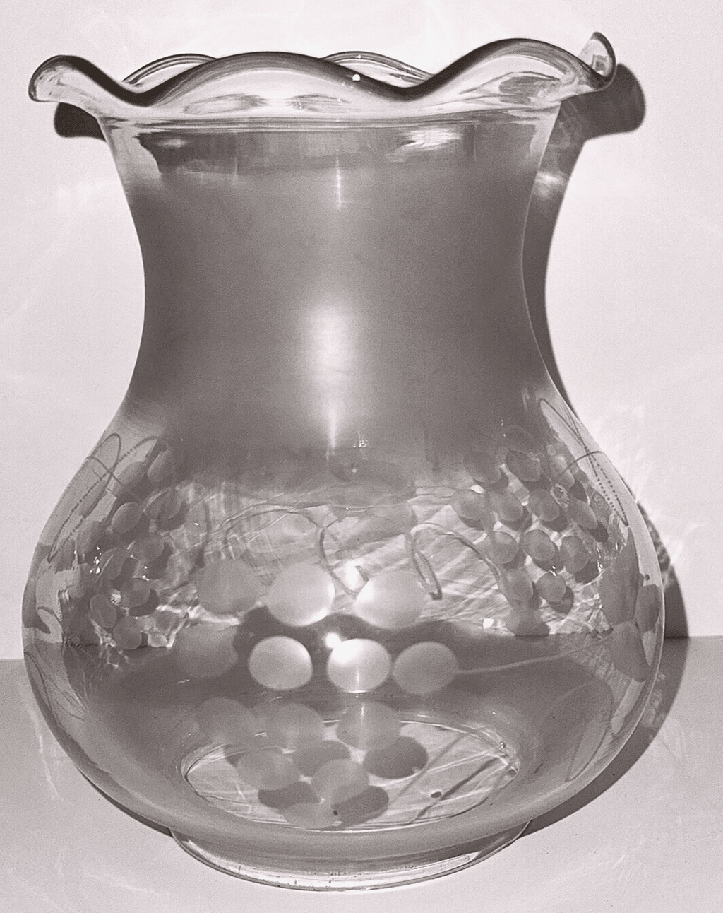 Antique Glass Oregon Lamp Shade Kerosene / Oil Elegant Grape Motif 3 1/4" Fitter - AntiquesEtceteraAntique Glass Oregon Lamp Shade Kerosene / Oil Elegant Grape Motif 3 1/4" FitterAntique LightingAntiquesEtceteraAntiquesEtcetera
