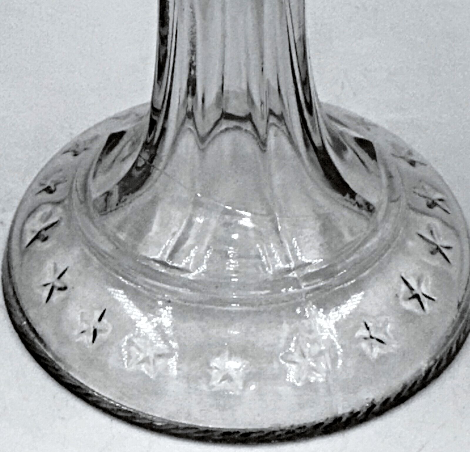 Antique GRAPE and FESTOON w/ STAR BAND Base Kerosene Oil Stand Lamp THURO 1 - 211i - AntiquesEtceteraAntique GRAPE and FESTOON w/ STAR BAND Base Kerosene Oil Stand Lamp THURO 1 - 211iAntique LightingAntiquesEtceteraAntiquesEtcetera