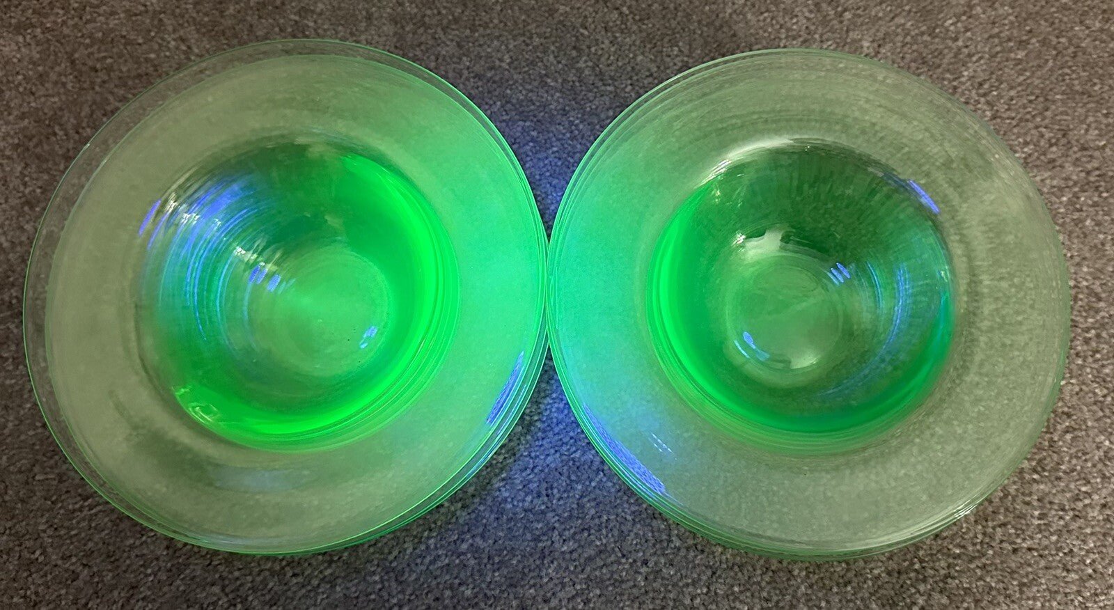Antique H P Sinclaire Jr. Set of 8 Grapefruit Bowls Green Uranium Glass 7 7/8" D - AntiquesEtceteraAntique H P Sinclaire Jr. Set of 8 Grapefruit Bowls Green Uranium Glass 7 7/8" DH P Sinclaire JrAntiquesEtcetera
