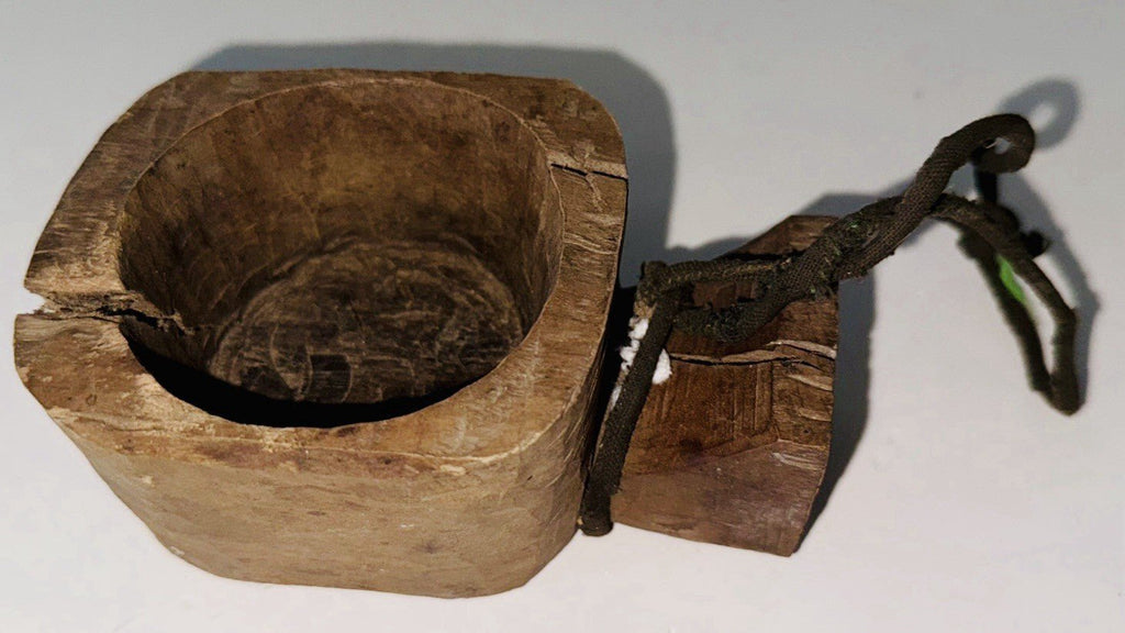 Antique Hand - Carved Wooden Mortar Deep Hollowed Bowl Rope Handle Aged Wood - AntiquesEtceteraAntique Hand - Carved Wooden Mortar Deep Hollowed Bowl Rope Handle Aged WoodAntiquesEtceteraAntiquesEtcetera