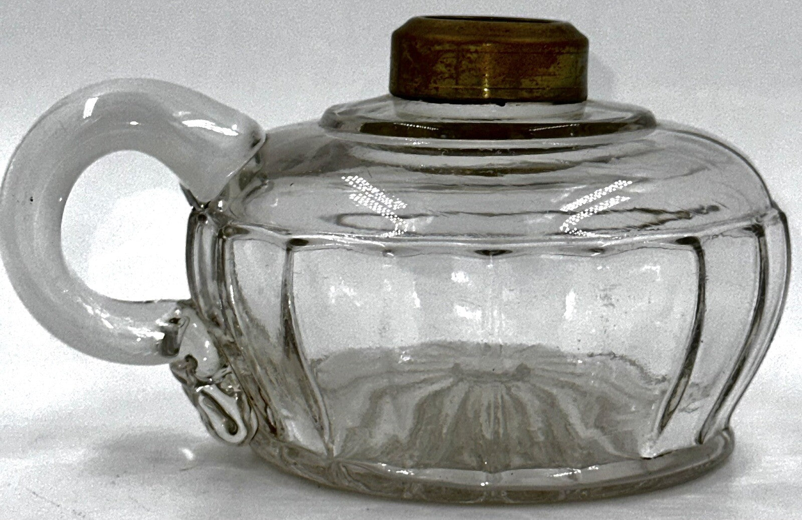 Antique Kerosene Oil Flat Hand Lamp 18 PANELS Rigoree Finger Loop Sunflower Base - AntiquesEtceteraAntique Kerosene Oil Flat Hand Lamp 18 PANELS Rigoree Finger Loop Sunflower BaseAntiqueAntiquesEtcetera