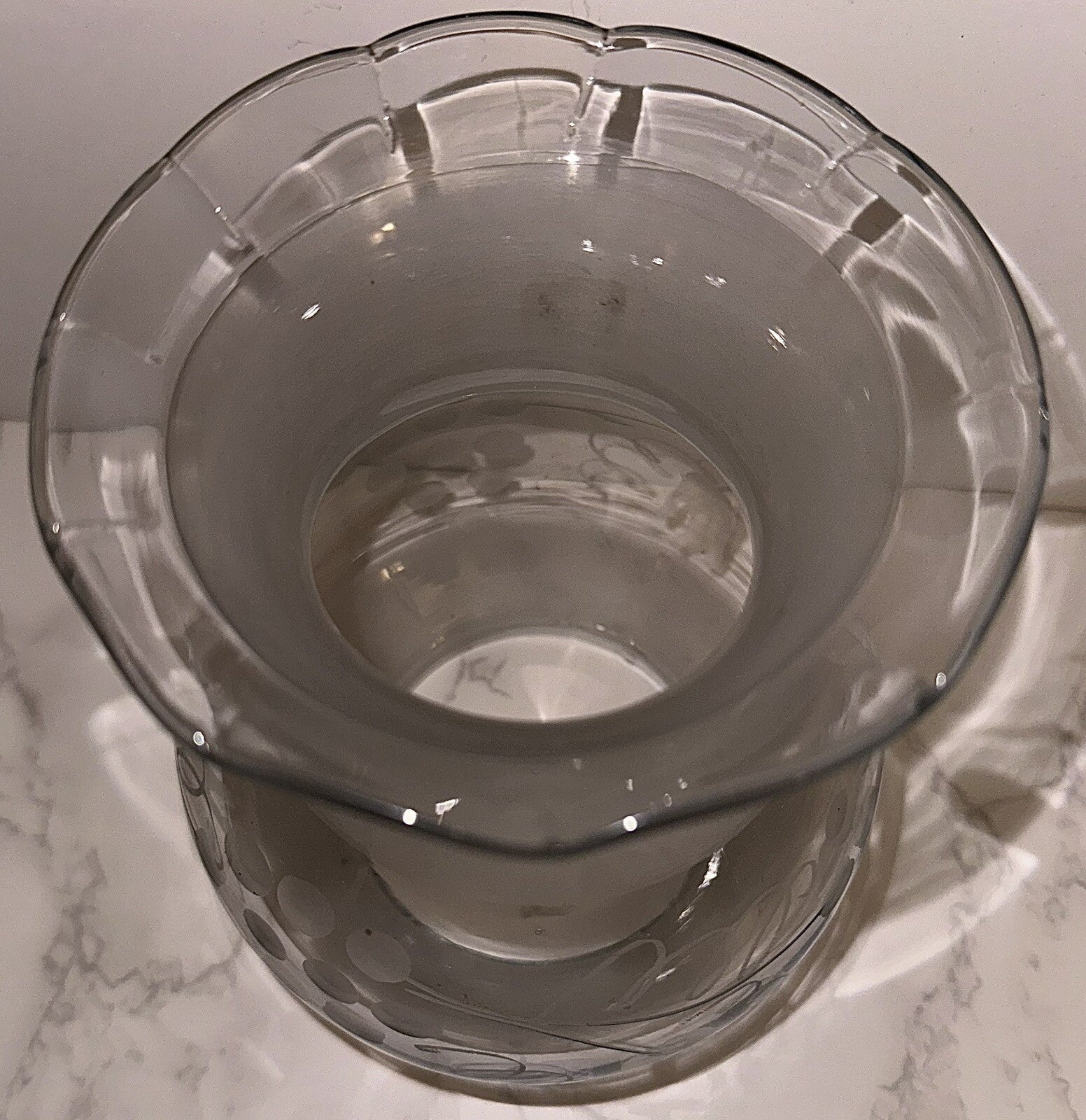 Antique Kerosene Oil Oregon Glass Lamp Shade Etched Grape Vine Motif 3 1/2" Rim - AntiquesEtceteraAntique Kerosene Oil Oregon Glass Lamp Shade Etched Grape Vine Motif 3 1/2" RimAntiqueAntiquesEtcetera