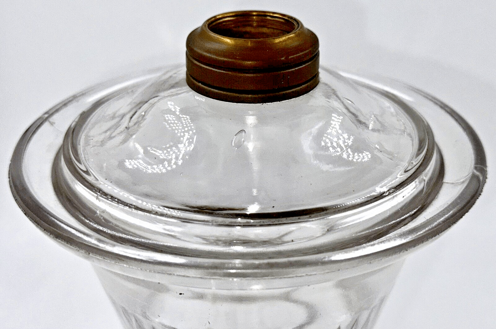 Antique Kerosene Oil Stand Lamp, Prism Band Under Glass in Font, Diamond Stem - AntiquesEtceteraAntique Kerosene Oil Stand Lamp, Prism Band Under Glass in Font, Diamond StemAntiqueAntiquesEtcetera