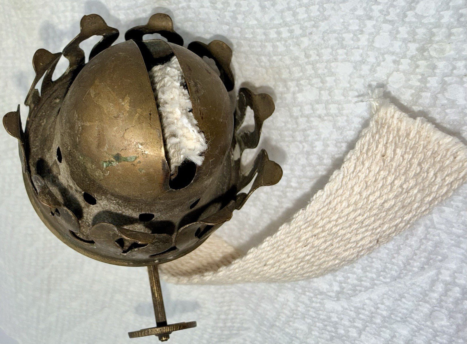 Antique Oil Kerosene Burner London Venus Lamp Works 1 1/4" Thread w/ Chimney - AntiquesEtceteraAntique Oil Kerosene Burner London Venus Lamp Works 1 1/4" Thread w/ ChimneyAntiquesEtceteraAntiquesEtcetera