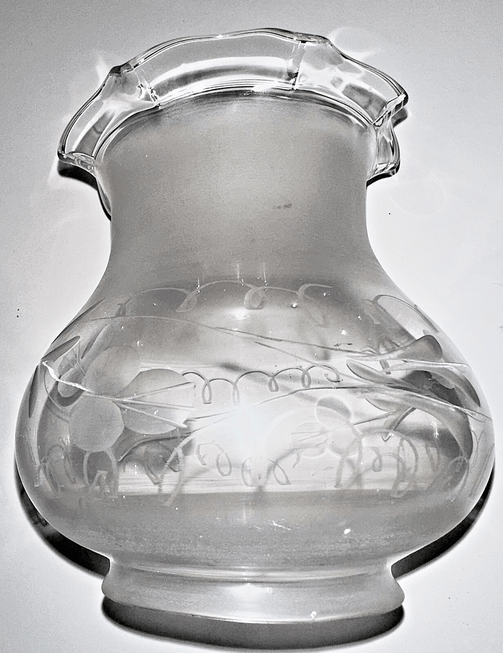 Antique Oil Kerosene Glass Oregon Lamp Shade Cut & Etched Victorian Clover Motif - AntiquesEtceteraAntique Oil Kerosene Glass Oregon Lamp Shade Cut & Etched Victorian Clover MotifAntiqueAntiquesEtcetera