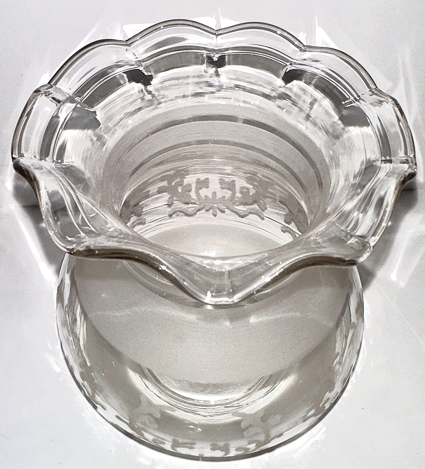 Antique Oil Kerosene Glass Oregon Lamp Shade Etched Glass Art Deco Wreath 3" Rim - AntiquesEtceteraAntique Oil Kerosene Glass Oregon Lamp Shade Etched Glass Art Deco Wreath 3" RimAntiqueAntiquesEtcetera