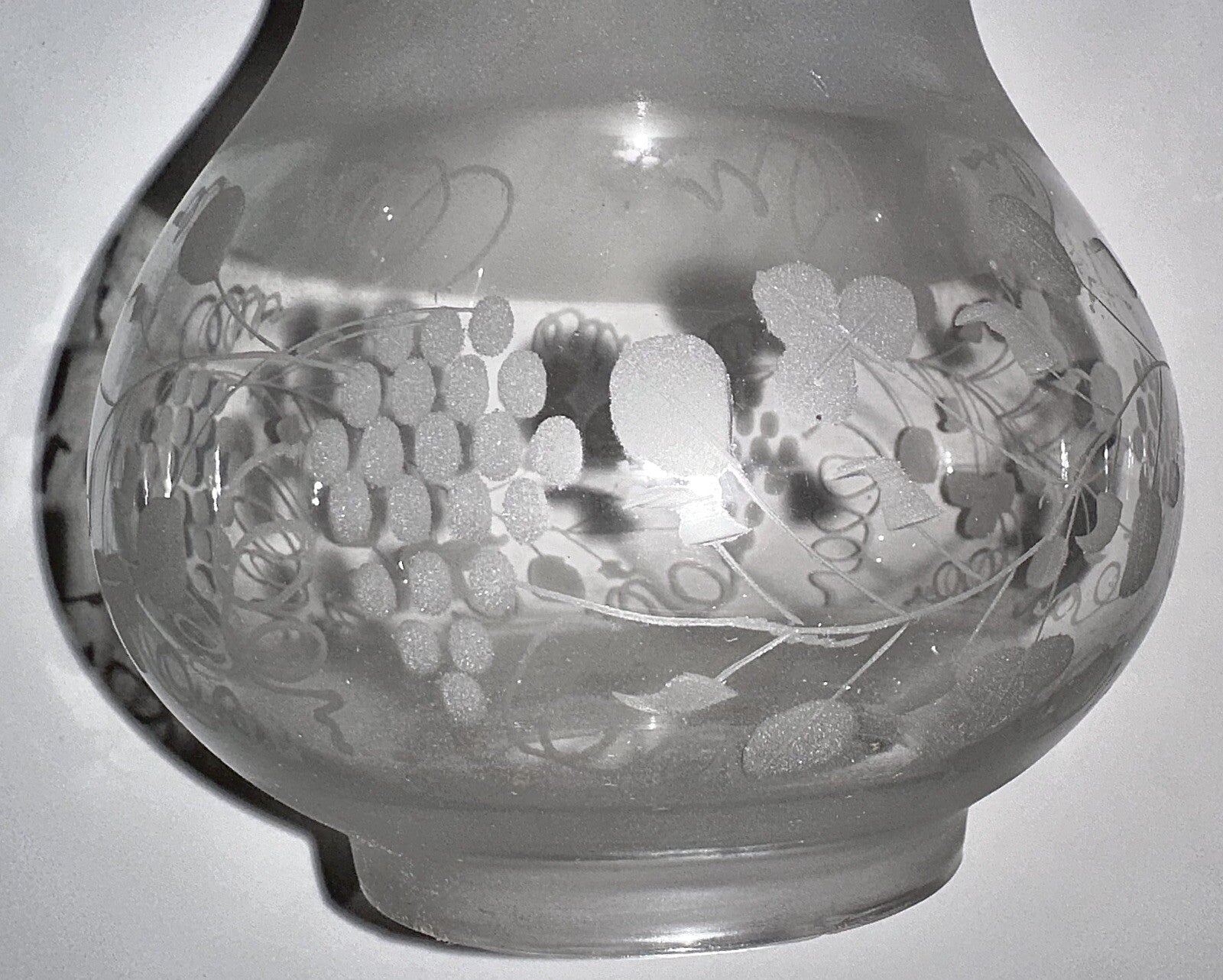 Antique Oil Kerosene Glass Oregon Lamp Shade w/ Intricate Victorian Grape Motif - AntiquesEtceteraAntique Oil Kerosene Glass Oregon Lamp Shade w/ Intricate Victorian Grape MotifAntiqueAntiquesEtcetera