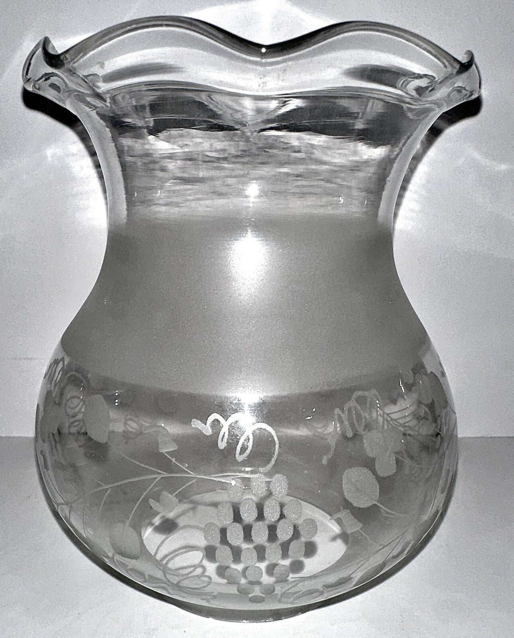 Antique Oil Kerosene Glass Oregon Lamp Shade w/ Intricate Victorian Grape Motif - AntiquesEtceteraAntique Oil Kerosene Glass Oregon Lamp Shade w/ Intricate Victorian Grape MotifAntiqueAntiquesEtcetera