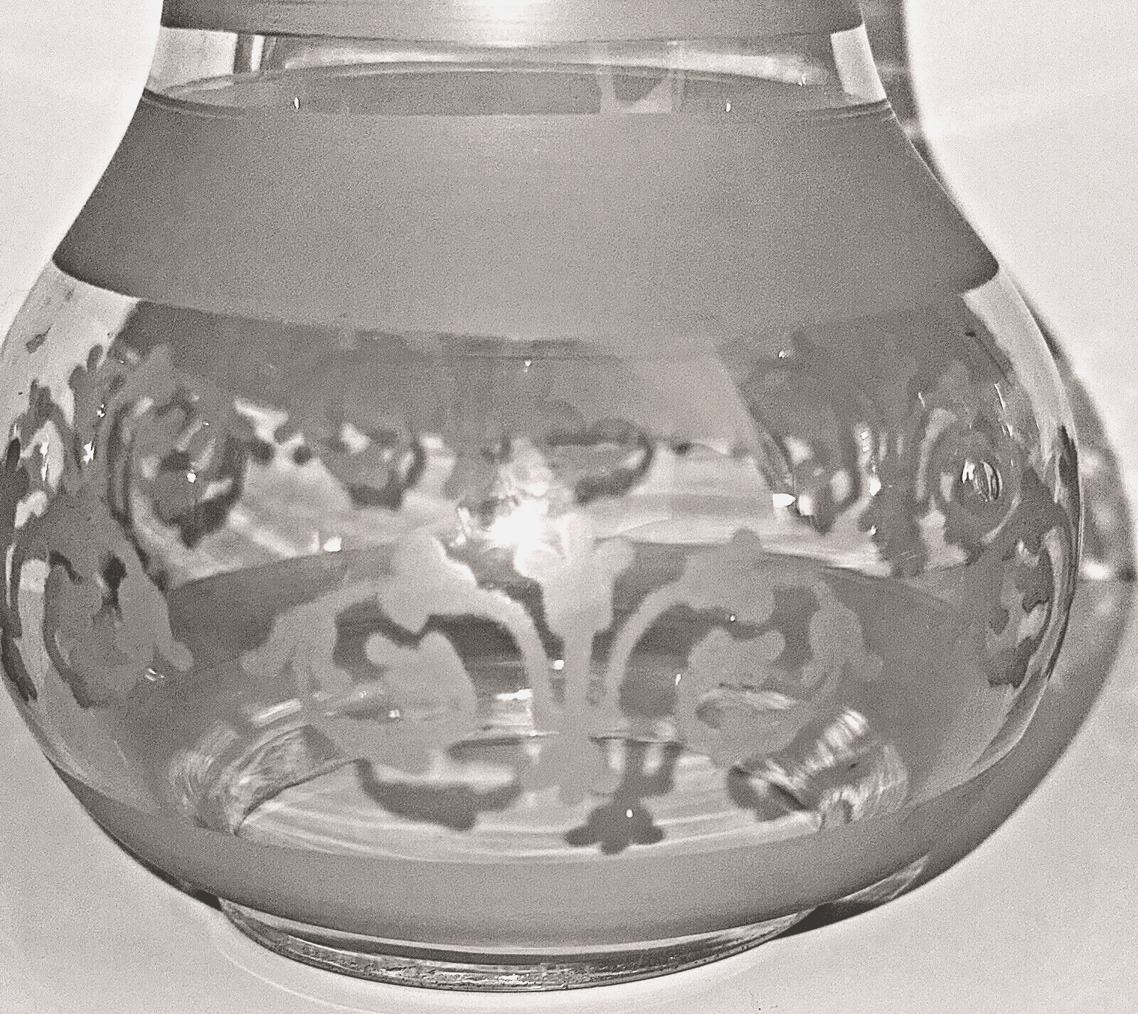 Antique Oil Kerosene Oregon Lamp Shade Cut & Engraved Glass Victorian Botanical - AntiquesEtceteraAntique Oil Kerosene Oregon Lamp Shade Cut & Engraved Glass Victorian BotanicalAntiqueAntiquesEtcetera