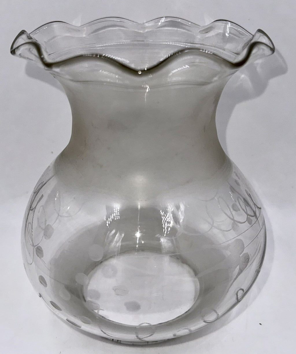 Antique Oregon Oil / Kerosene Banquet Glass Lamp Shade Cut & Engraved Victorian - AntiquesEtceteraAntique Oregon Oil / Kerosene Banquet Glass Lamp Shade Cut & Engraved VictorianAntiqueAntiquesEtcetera
