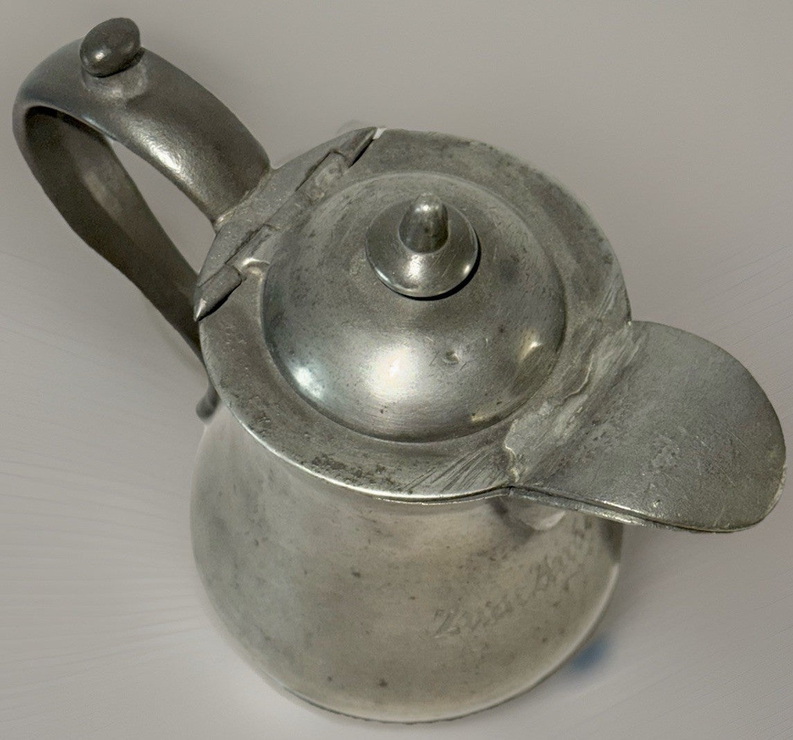 Antique Pewter Syrup Pitcher Hinged Lid Applied Handle "Zum Andenhen" Inscribed - AntiquesEtceteraAntique Pewter Syrup Pitcher Hinged Lid Applied Handle "Zum Andenhen" InscribedUnbrandedAntiquesEtcetera