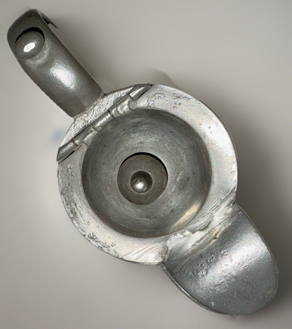 Antique Pewter Syrup Pitcher Hinged Lid Applied Handle "Zum Andenhen" Inscribed - AntiquesEtceteraAntique Pewter Syrup Pitcher Hinged Lid Applied Handle "Zum Andenhen" InscribedUnbrandedAntiquesEtcetera