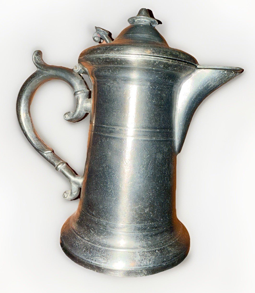 Antique Pewter Syrup Pitcher w/ Hinged Lid, Queen Anne Handle, Thumb Knob Lift - AntiquesEtceteraAntique Pewter Syrup Pitcher w/ Hinged Lid, Queen Anne Handle, Thumb Knob LiftAntique PewterAntiquesEtceteraAntiquesEtcetera