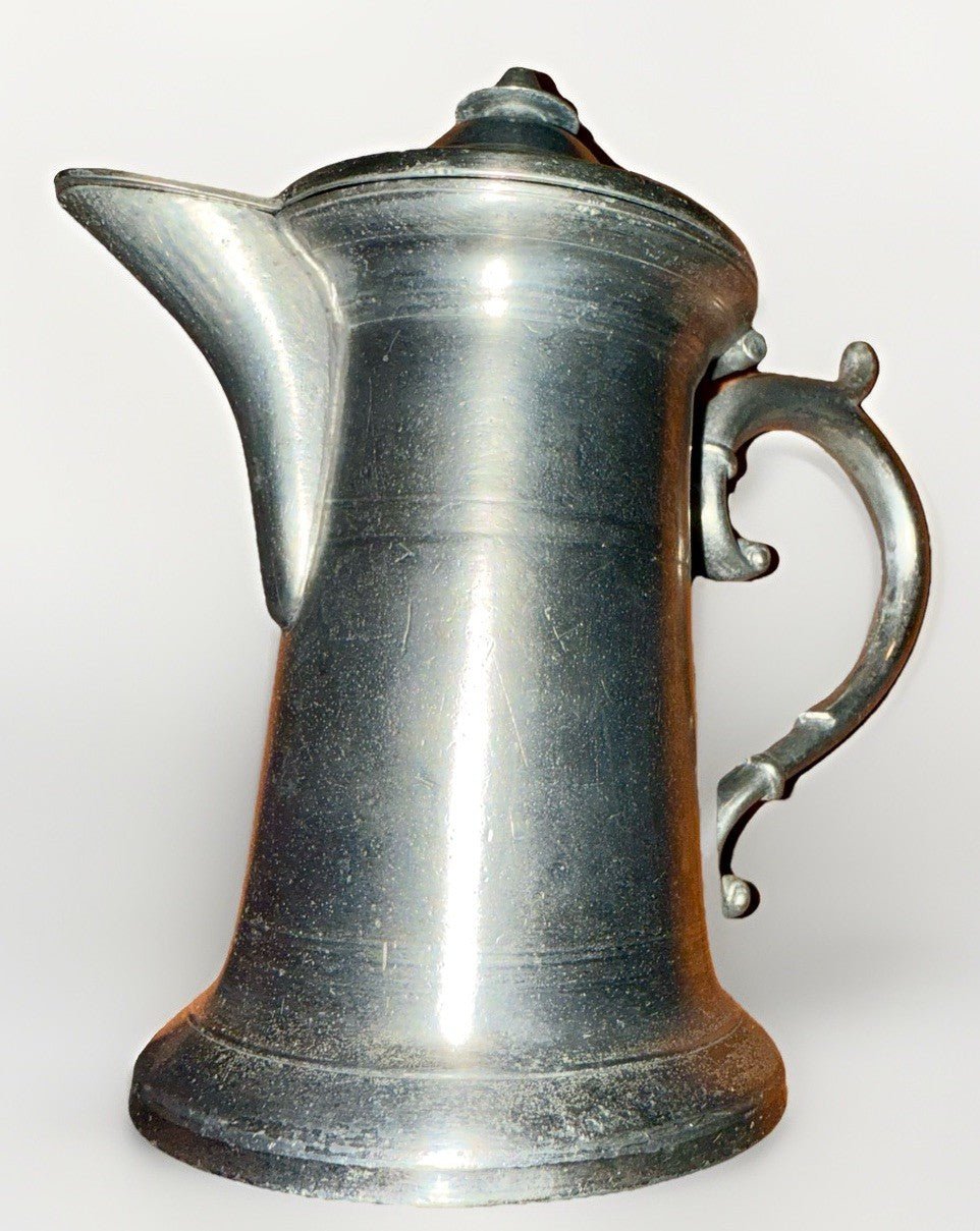 Antique Pewter Syrup Pitcher w/ Hinged Lid, Queen Anne Handle, Thumb Knob Lift - AntiquesEtceteraAntique Pewter Syrup Pitcher w/ Hinged Lid, Queen Anne Handle, Thumb Knob LiftAntique PewterAntiquesEtceteraAntiquesEtcetera