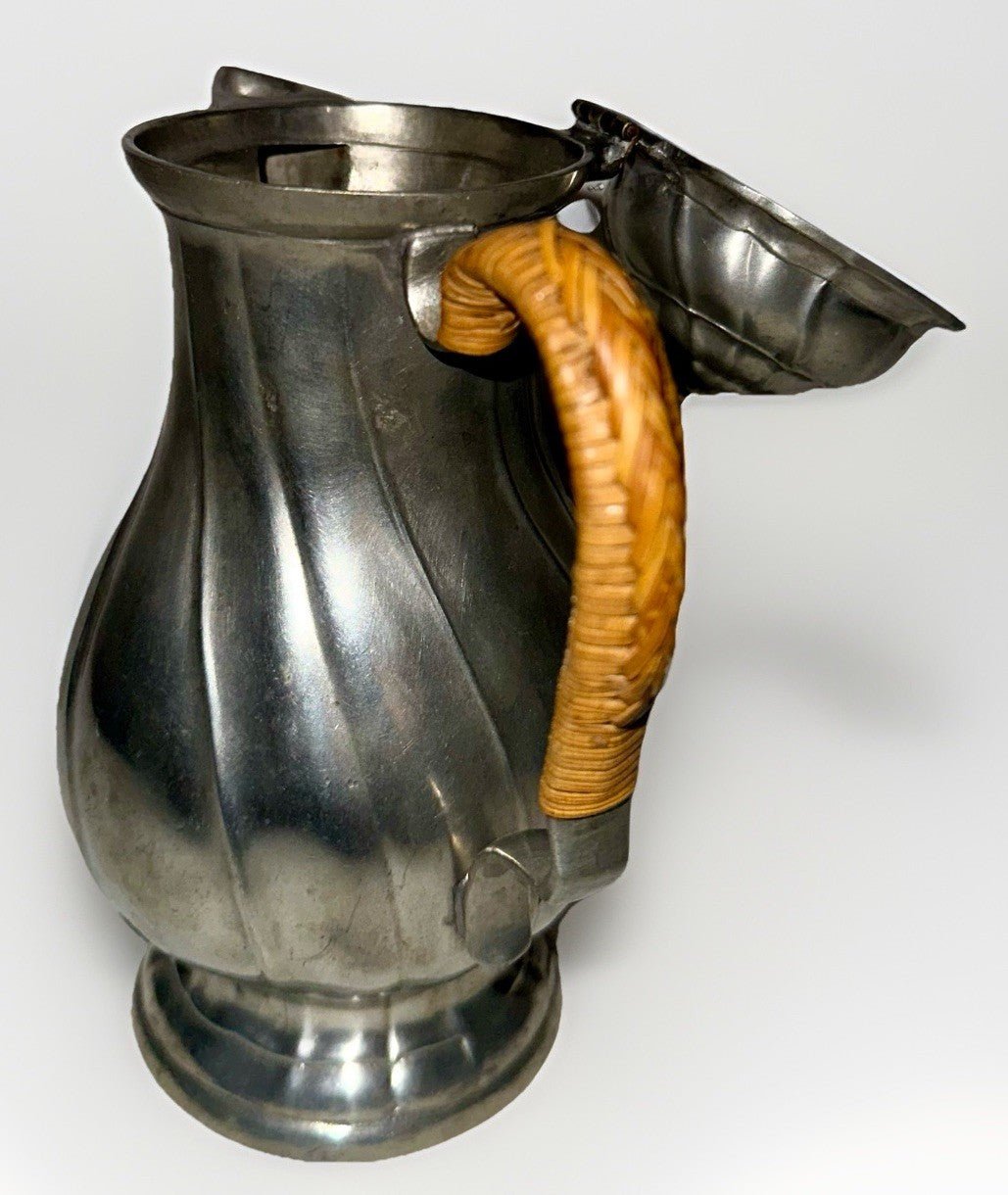Antique Pewter Teapot Basketweave Handle Diagonal Swirl Hinged Lid Art Nouveau - AntiquesEtceteraAntique Pewter Teapot Basketweave Handle Diagonal Swirl Hinged Lid Art NouveauUnbrandedAntiquesEtcetera